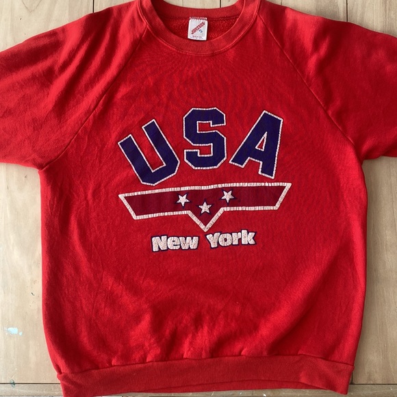 Vintage USA NEW YORK Sweatshirt Patriotic Red White & Blue Size XL (fits small) - Picture 2 of 8